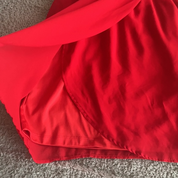 Dress - Picture 2 of 5